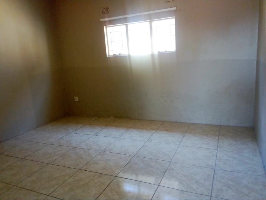 To Let 1 Bedroom Property for Rent in Mabopane North West